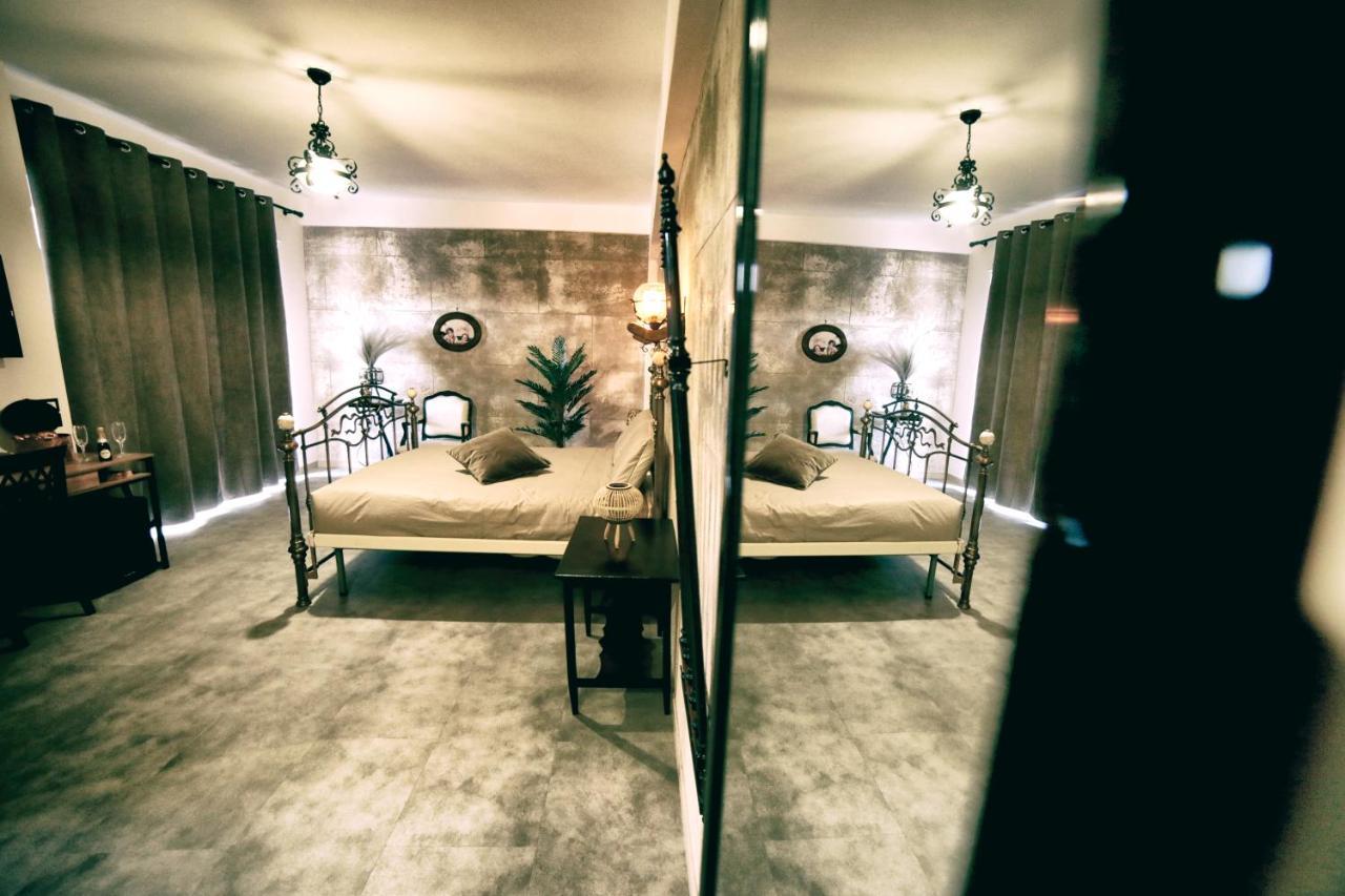 Roma Imperial Suites Екстериор снимка