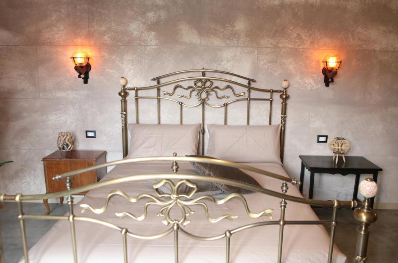 Roma Imperial Suites Екстериор снимка